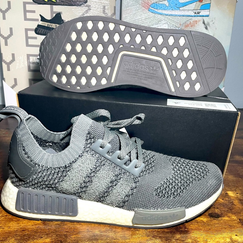 ADIDAS NMD R1 - Picture 4 of 5